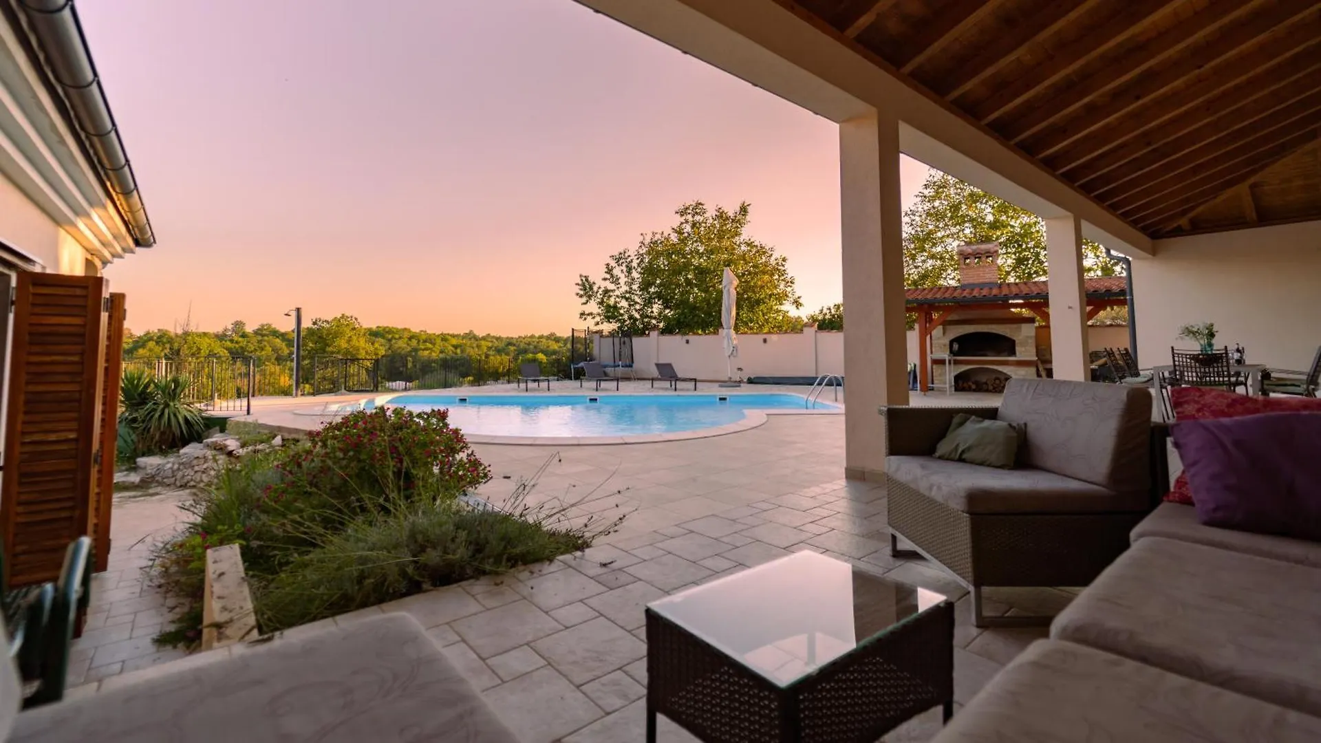 Villa Arton Heated Swimming-Pool Zminj