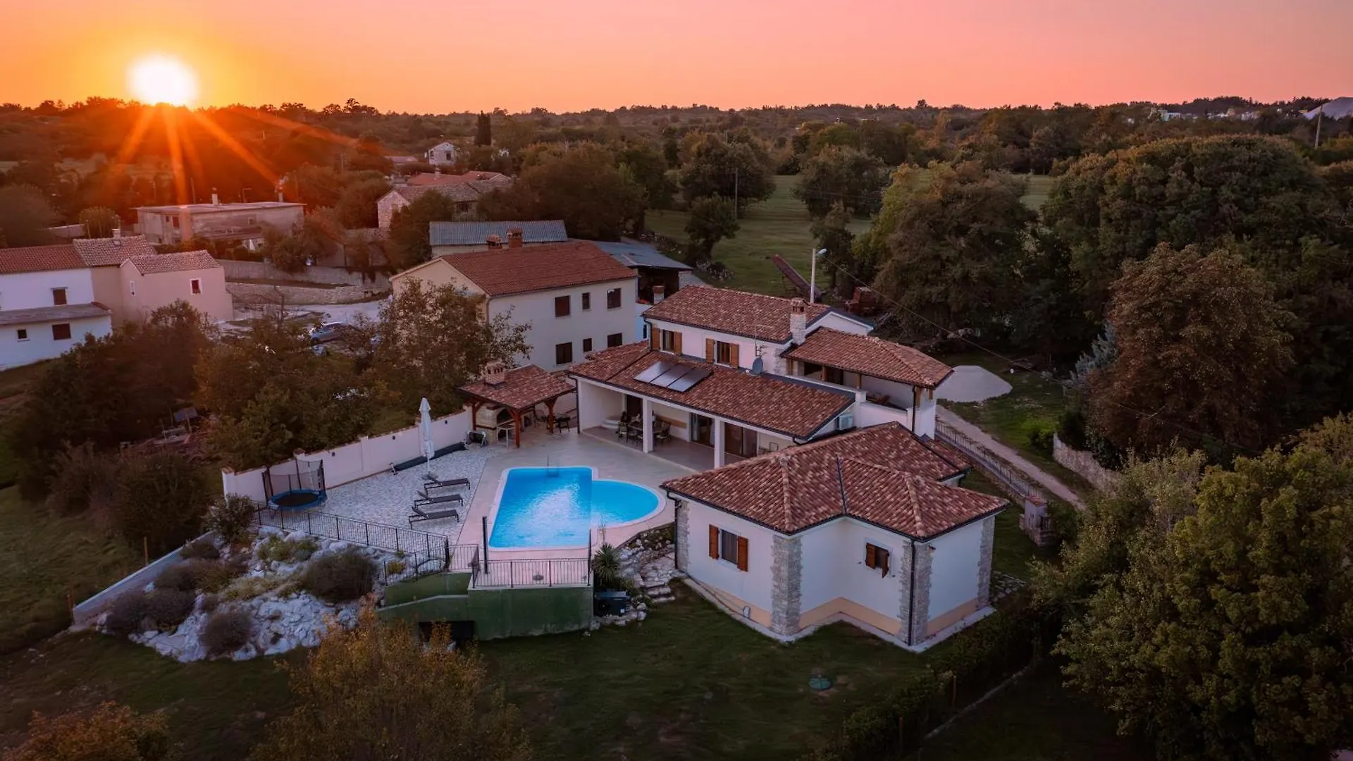Villa Arton Heated Swimming-Pool Zminj 0*,  Хорватия